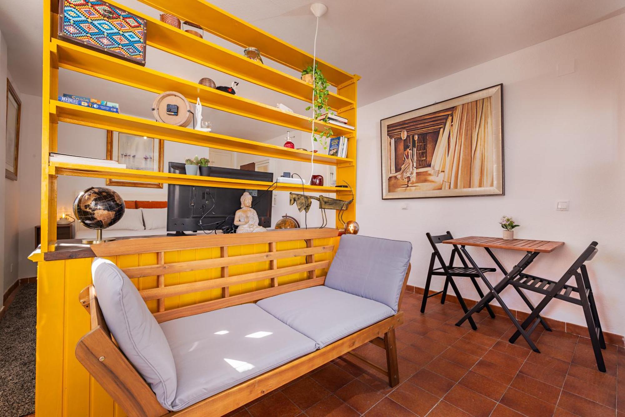 Duquesa Port - Bright Sunlit Terrace Appartement *